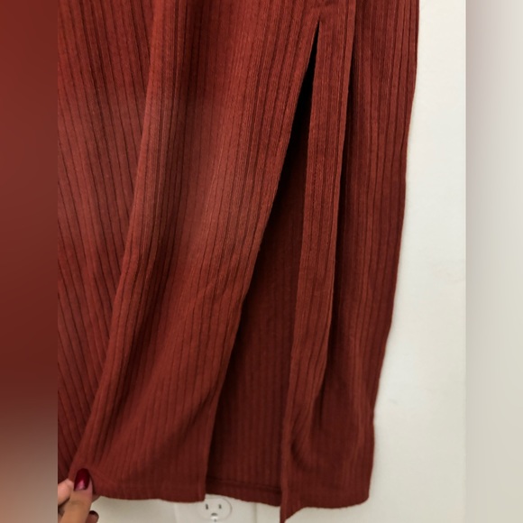 Abercrombie and Fitch ribbed mini skirt - Picture 3 of 4